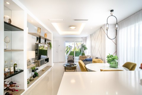 Villa for sale in Ciudad Quesada, Alicante, Spain 2 bedrooms, 134 sq.m. No. 194588 - photo 7