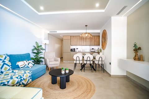 Wohnung zum Verkauf in Torrevieja, Alicante, Spanien 3 Schlafzimmer, 110 m2 Nr. 194584 - Foto 13