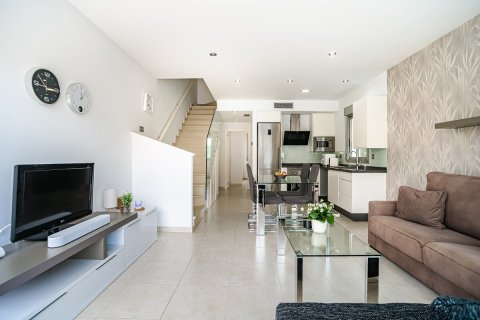 Villa for sale in San Pedro del Pinatar, Murcia, Spain 3 bedrooms, 109 sq.m. No. 194589 - photo 4