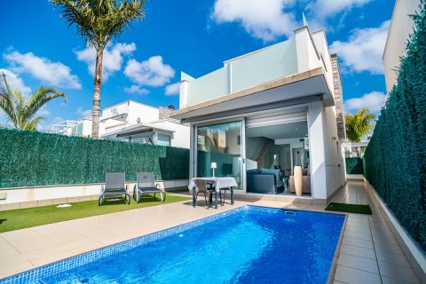 Villa in San Pedro del Pinatar, Murcia, Spain 3 bedrooms, 109 sq.m. No. 194589