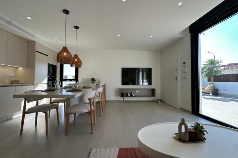 Villa for sale in San Javier, Murcia, Spain 2 bedrooms, 62 sq.m. No. 194585 - photo 7