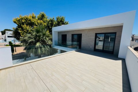 Villa for sale in San Pedro del Pinatar, Murcia, Spain 3 bedrooms, 154 sq.m. No. 194586 - photo 21