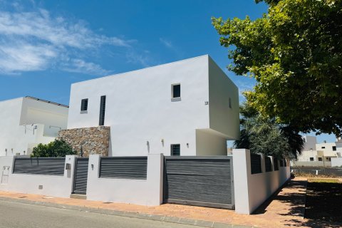 Villa for sale in San Pedro del Pinatar, Murcia, Spain 3 bedrooms, 154 sq.m. No. 194586 - photo 13