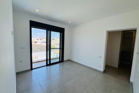 Villa for sale in San Pedro del Pinatar, Murcia, Spain 3 bedrooms, 154 sq.m. No. 194586 - photo 24
