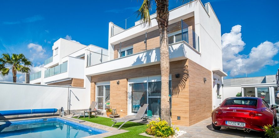 Villa in Pilar de la Horadada, Alicante, Spain 3 bedrooms, 120 sq.m. No. 194590