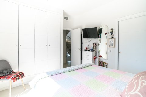 Villa for sale in Pilar de la Horadada, Alicante, Spain 3 bedrooms, 120 sq.m. No. 194590 - photo 22