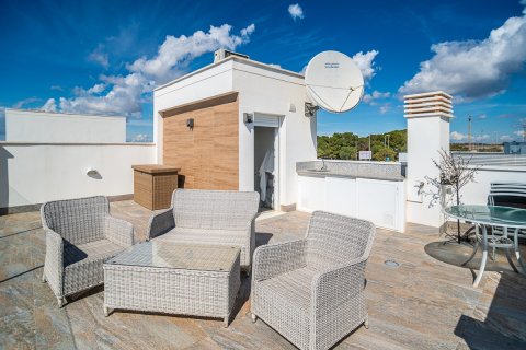 Villa for sale in Pilar de la Horadada, Alicante, Spain 3 bedrooms, 120 sq.m. No. 194590 - photo 30