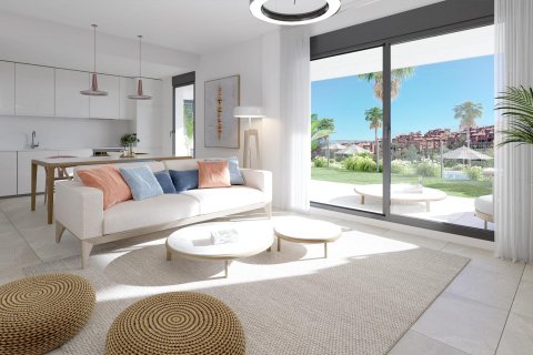 Apartamento en venta en Estepona, Málaga, España 3 dormitorios, 97 m2 No. 169299 - foto 3