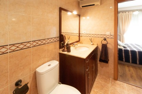 Huoneisto myytävänä Valencia, Espanja, 3 makuuhuonetta, 97 m2 No. 146934 - kuva 12