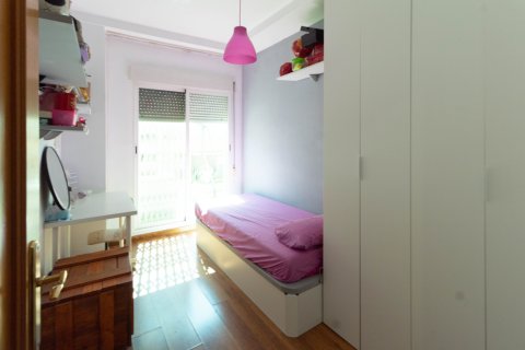 Huoneisto myytävänä Valencia, Espanja, 3 makuuhuonetta, 97 m2 No. 146934 - kuva 13