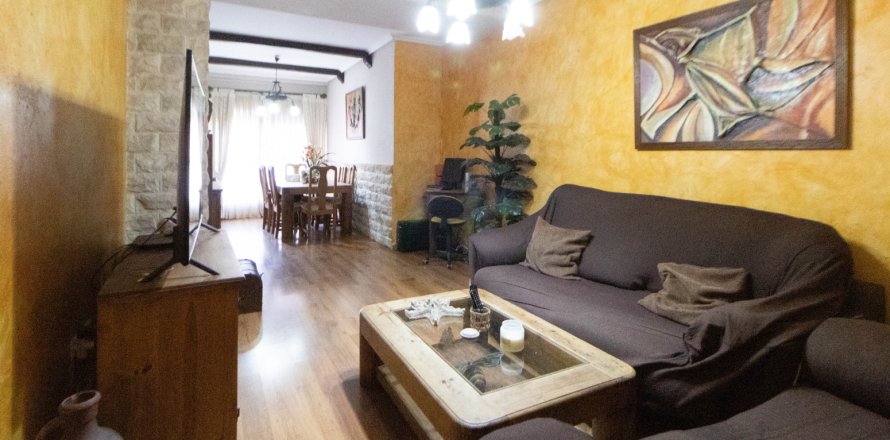 Huoneisto Valencia, Espanja 3 makuuhuonetta, 97 m2 No. 146934