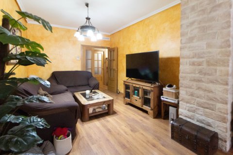 Huoneisto myytävänä Valencia, Espanja, 3 makuuhuonetta, 97 m2 No. 146934 - kuva 2