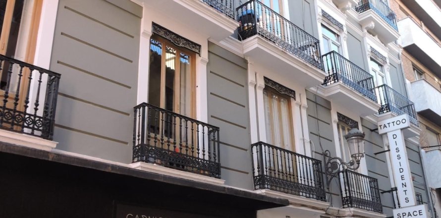 Huoneisto Valencia, Espanja 2 makuuhuonetta, 89 m2 No. 146935