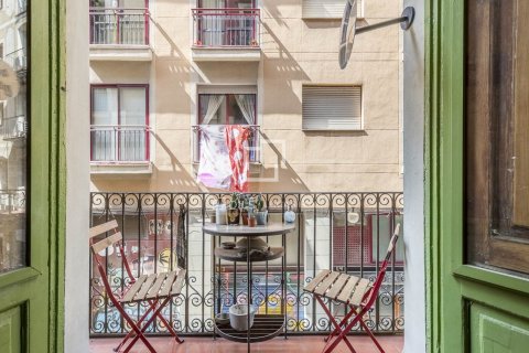 Huoneisto myytävänä Barcelona, Espanja, 2 makuuhuonetta, 157 m2 No. 192702 - kuva 16