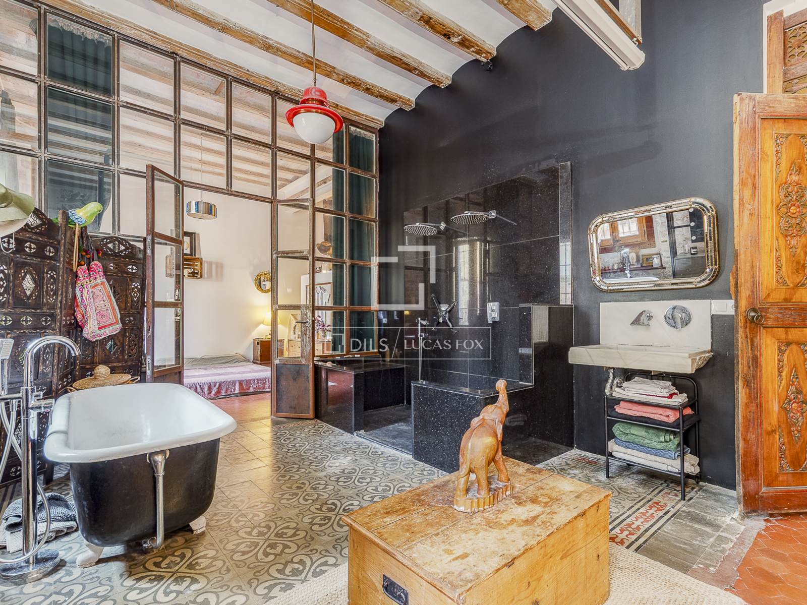 Wohnung in Barcelona, Spanien 2 Schlafzimmer, 157 m2 Nr. 192702