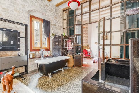 Huoneisto myytävänä Barcelona, Espanja, 2 makuuhuonetta, 157 m2 No. 192702 - kuva 22