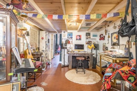 Huoneisto myytävänä Barcelona, Espanja, 2 makuuhuonetta, 157 m2 No. 192702 - kuva 12