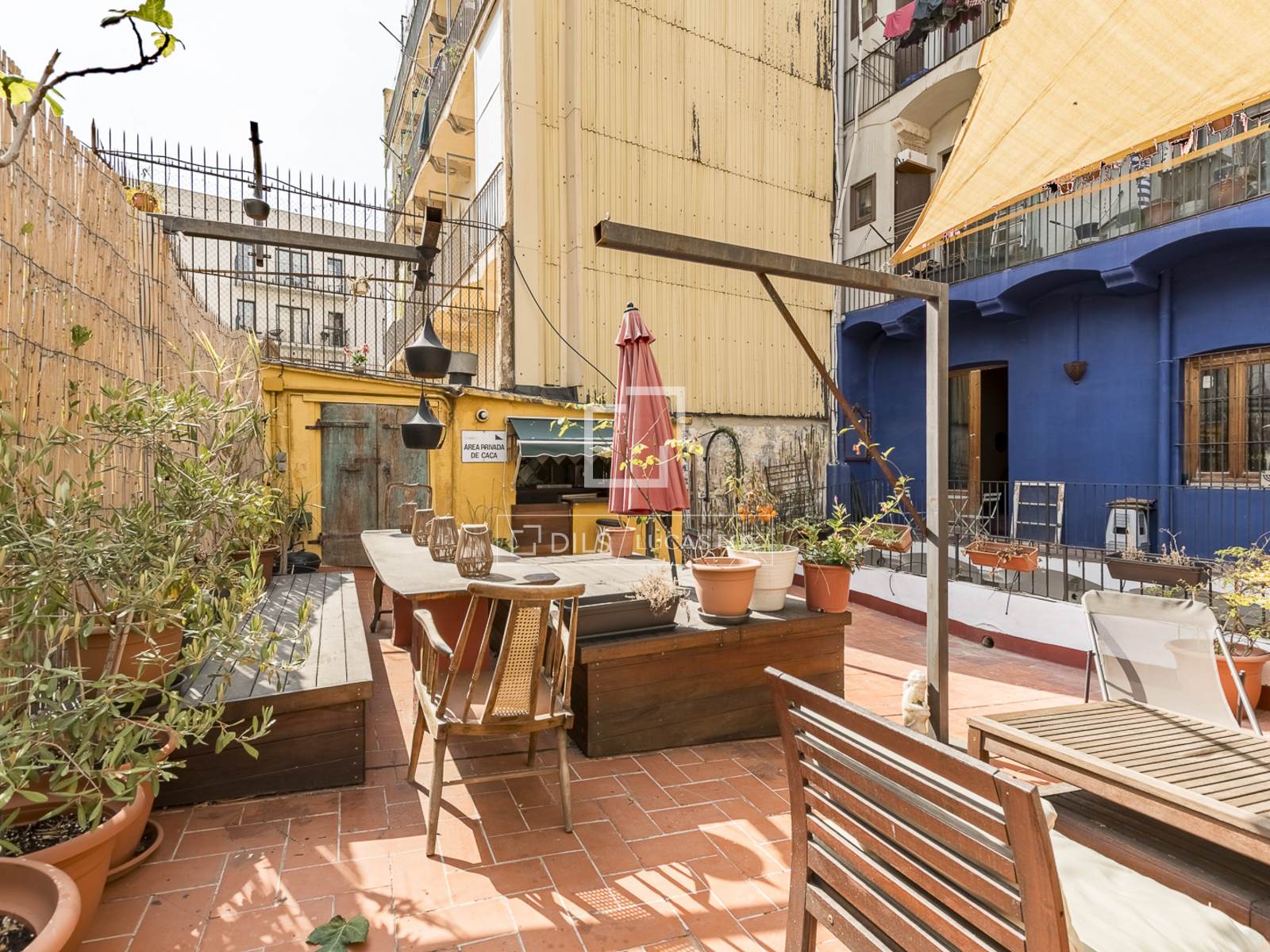 Wohnung in Barcelona, Spanien 2 Schlafzimmer, 157 m2 Nr. 192702