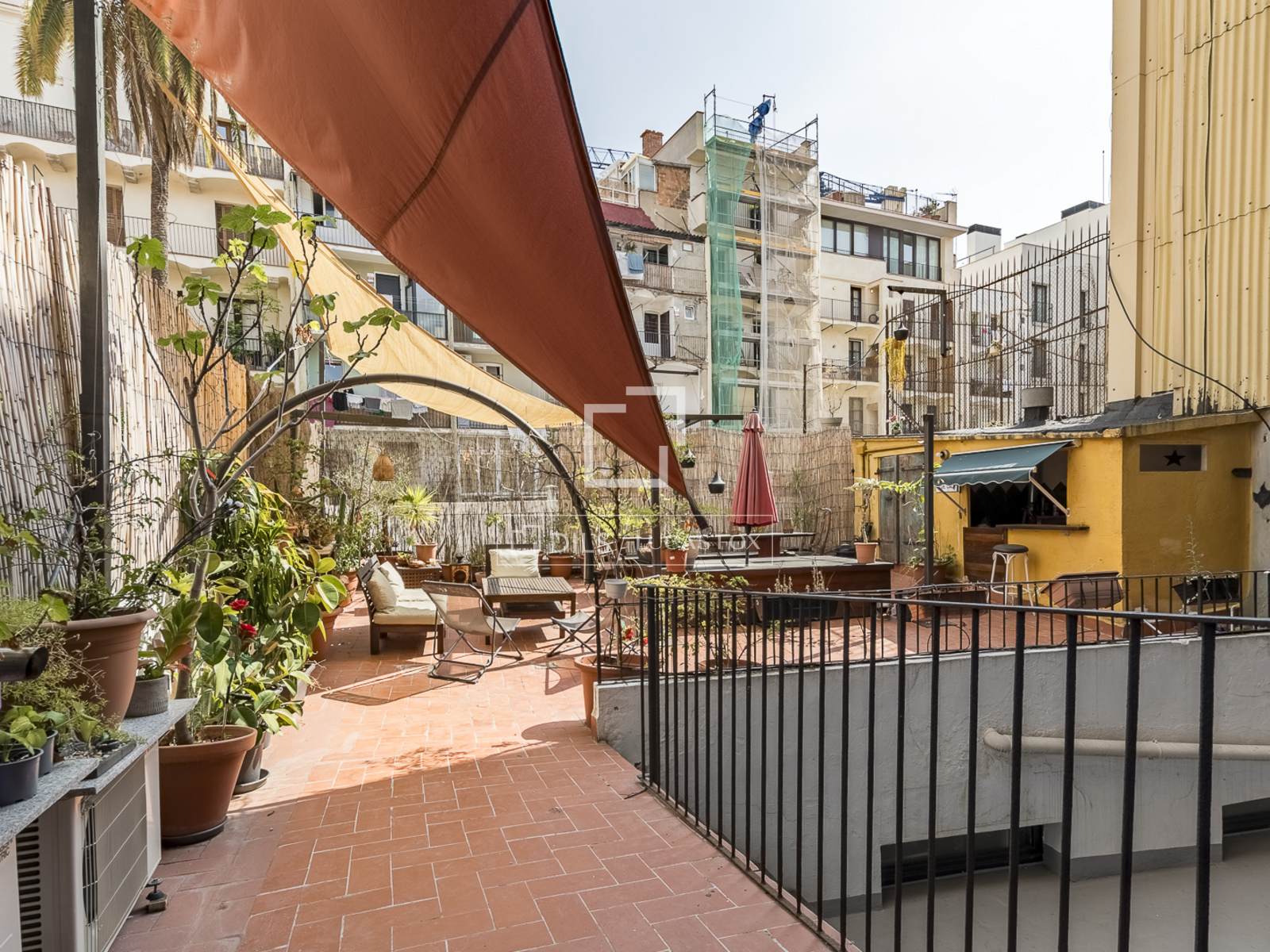 Wohnung in Barcelona, Spanien 2 Schlafzimmer, 157 m2 Nr. 192702