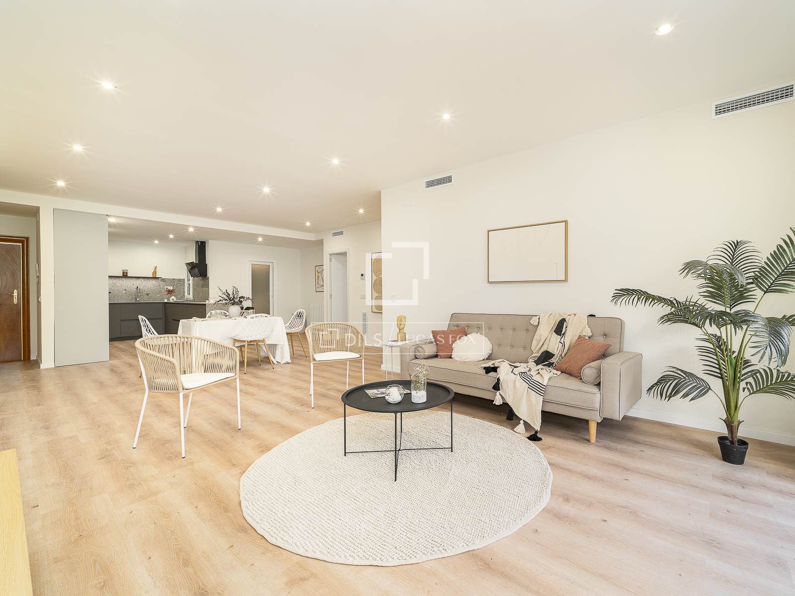 Appartamento a Barcelona, Spagna 3 camere da letto, 130 mq. N° 192704