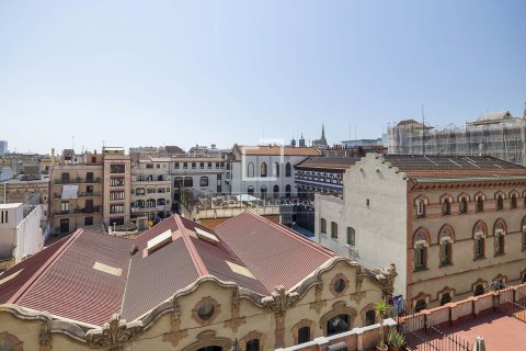 Huoneisto myytävänä Barcelona, Espanja, 3 makuuhuonetta, 184 m2 No. 192701 - kuva 13