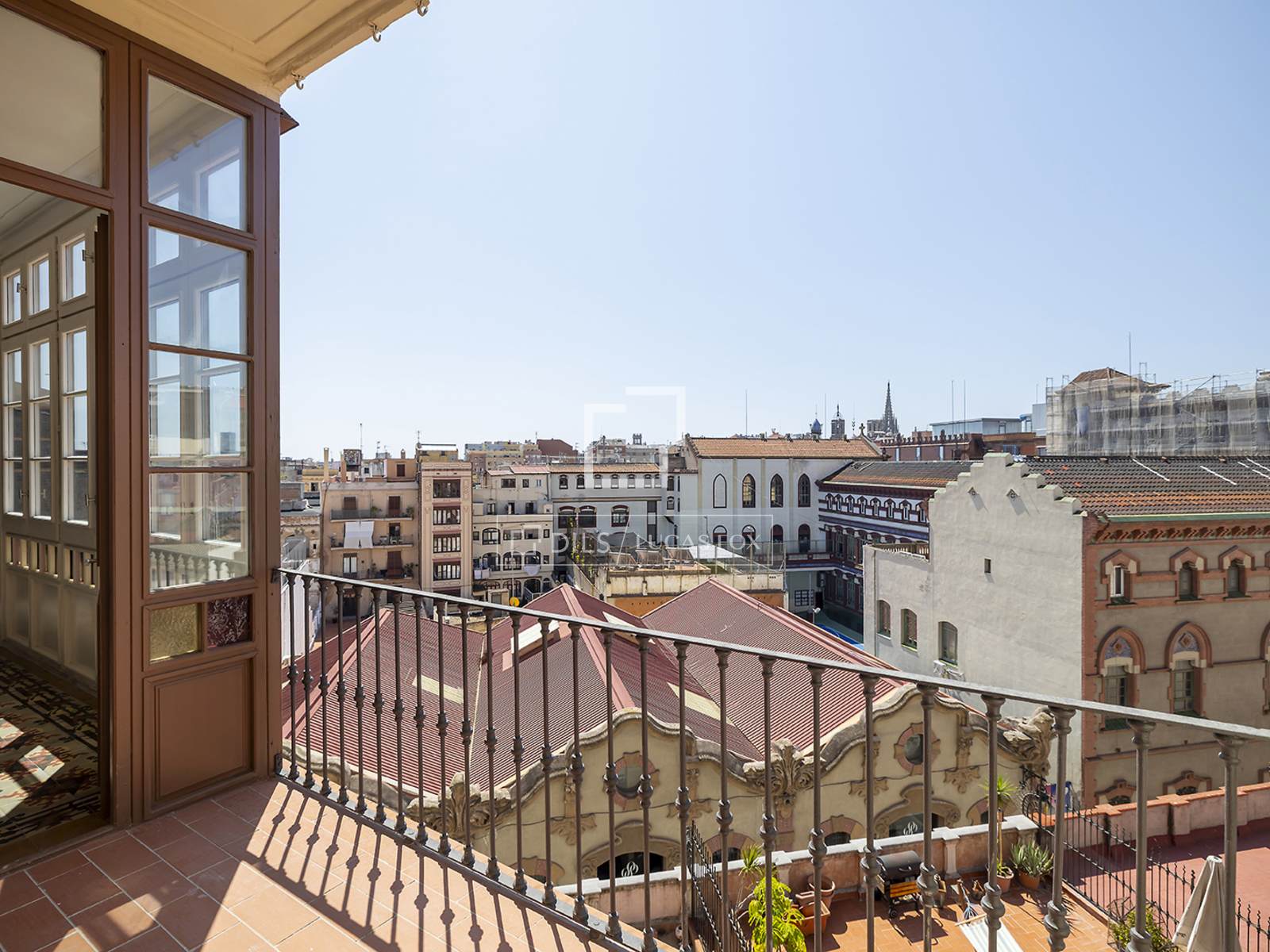 Appartamento a Barcelona, Spagna 3 camere da letto, 184 mq. N° 192701