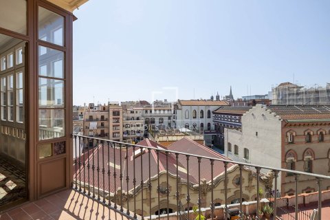 Huoneisto myytävänä Barcelona, Espanja, 3 makuuhuonetta, 184 m2 No. 192701 - kuva 11