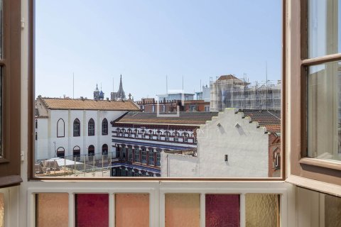 Huoneisto myytävänä Barcelona, Espanja, 3 makuuhuonetta, 184 m2 No. 192701 - kuva 12