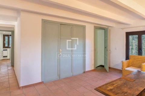 Finca myytävänä Mataro, Barcelona, Espanja, 13 makuuhuonetta, 651 m2 No. 192705 - kuva 19