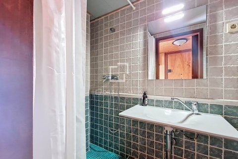 Finca myytävänä Vilanova i la Geltru, Barcelona, Espanja, 5 makuuhuonetta, 248 m2 No. 192707 - kuva 19