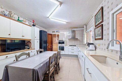 Finca myytävänä Vilanova i la Geltru, Barcelona, Espanja, 5 makuuhuonetta, 248 m2 No. 192707 - kuva 29