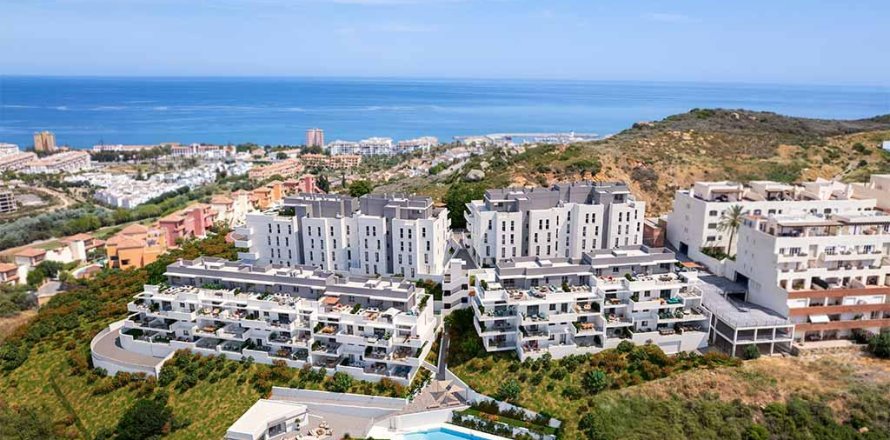 Квартира в Манильва, Малага, Испания 2 спальни, 104м2 №164526