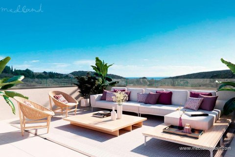 Продажа квартиры в Касарес, Малага, Испания 2 спальни, 111м2 №164527 - фото 1