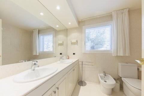 Продажа дома в С'Агаро, Герона, Испания 7 спален, 542м2 №140836 - фото 21