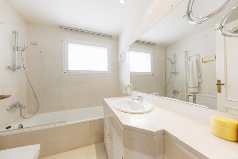 Продажа дома в С'Агаро, Герона, Испания 7 спален, 542м2 №140836 - фото 15