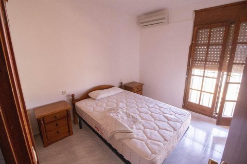 House for sale in Coma-Ruga, Tarragona, Spain 6 bedrooms, 160 sq.m. No. 140840 - photo 11