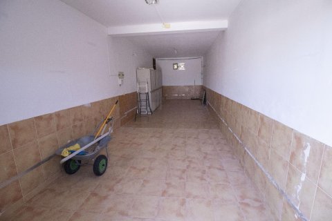 House for sale in Coma-Ruga, Tarragona, Spain 6 bedrooms, 160 sq.m. No. 140840 - photo 20