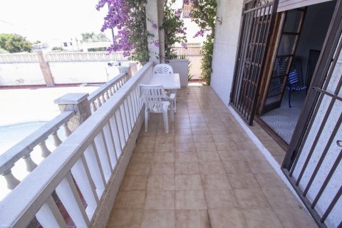 House for sale in Coma-Ruga, Tarragona, Spain 6 bedrooms, 160 sq.m. No. 140840 - photo 22