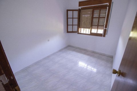 House for sale in Coma-Ruga, Tarragona, Spain 6 bedrooms, 160 sq.m. No. 140840 - photo 13