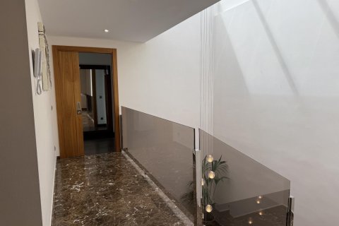 Продажа дома в Кастель-д'Аро, Герона, Испания 5 спален,  №140837 - фото 25