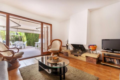 Casa adosada en venta en Begur, Gerona, España 3 dormitorios, No. 140838 - foto 24