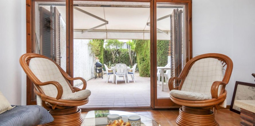 Casa adosada en Begur, Gerona, España 3 dormitorios, No. 140838