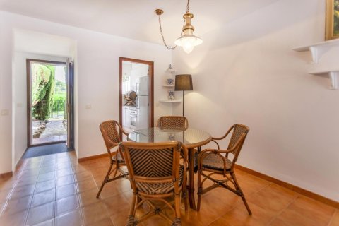 Casa adosada en venta en Begur, Gerona, España 3 dormitorios, No. 140838 - foto 25