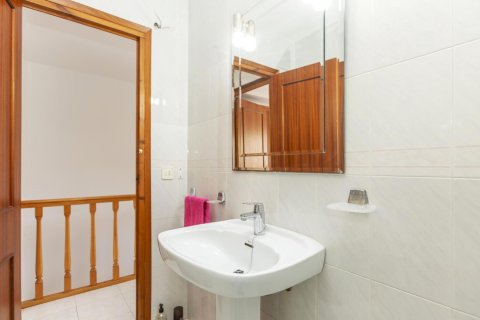 Casa adosada en venta en Begur, Gerona, España 3 dormitorios, No. 140838 - foto 18