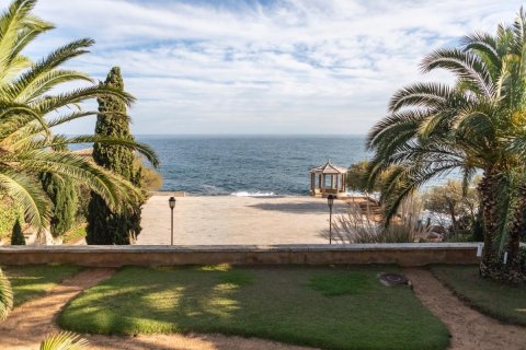 Продажа дома в С'Агаро, Герона, Испания 4 спальни, 2265м2 №140835 - фото 9