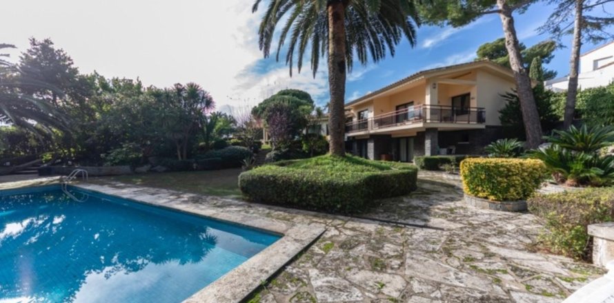 Дом в С'Агаро, Герона, Испания 4 спальни, 2265м2 №140835