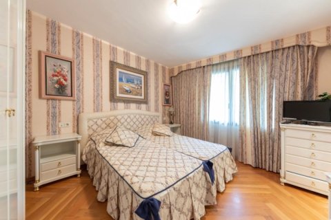 Продажа дома в С'Агаро, Герона, Испания 4 спальни, 2265м2 №140835 - фото 27