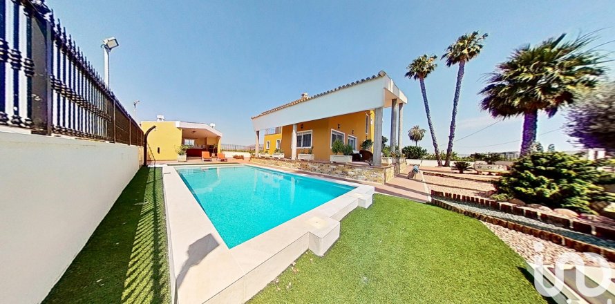 Сasa en Orihuela, Alicante, España 5 dormitorios, 477 m2 No. 153370