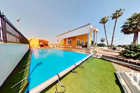 Сasa en venta en Orihuela, Alicante, España 5 dormitorios, 477 m2 No. 153370 - foto 7