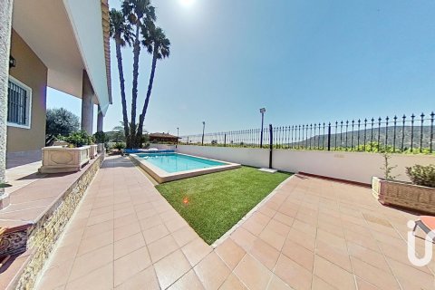 Сasa en venta en Orihuela, Alicante, España 5 dormitorios, 477 m2 No. 153370 - foto 6
